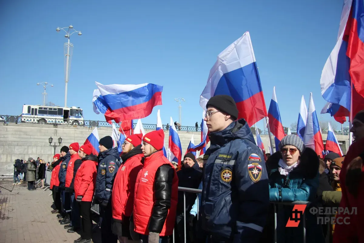 Опрос ВЦИОМ: Большинство россиян считают себя патриотами