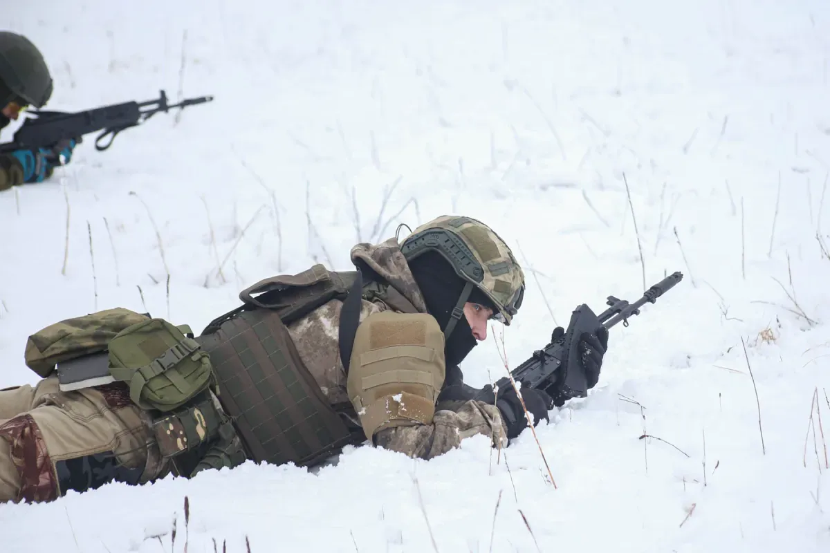 В Брянской области идет бой с украинскими диверсантами